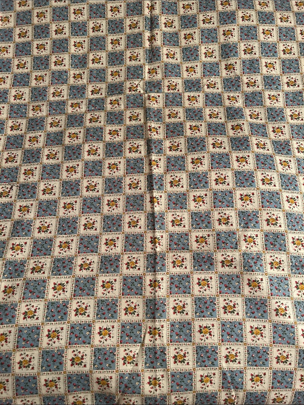 New cotton quilting floral fabric, 44”x43”
